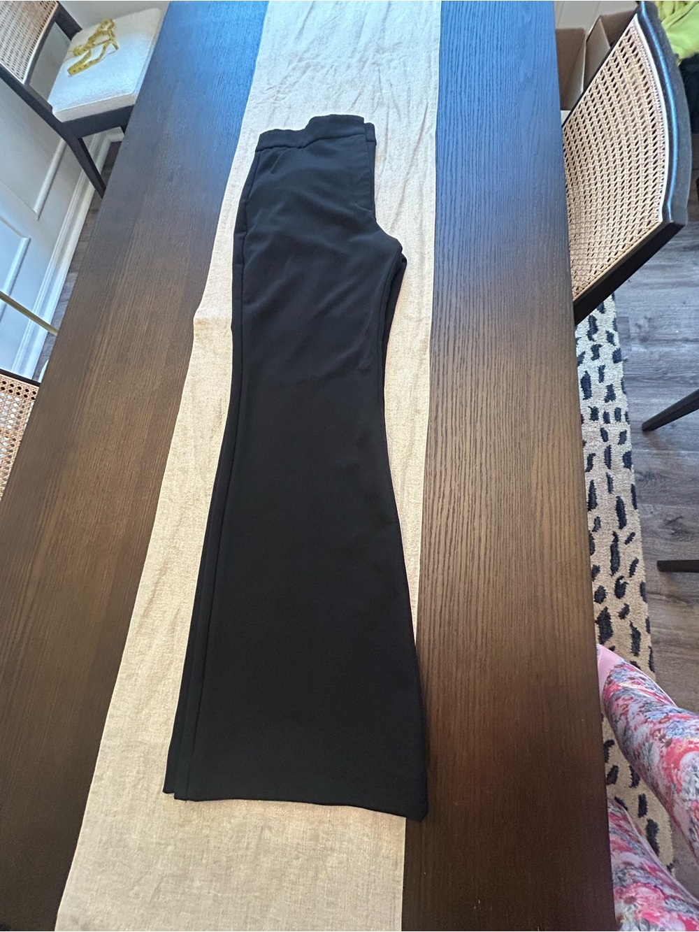 Express Editor Flare Trouser Pants Black High Rise Size 10R Like New - Picture 8 of 13
